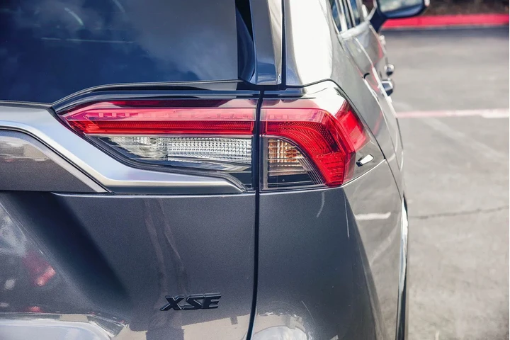 $38438 : Toyota RAV4 Prime 2023 AWD X image 8