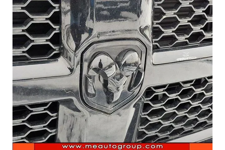 $16257 : Ram 1500 2015 4x4 Express 4d image 4