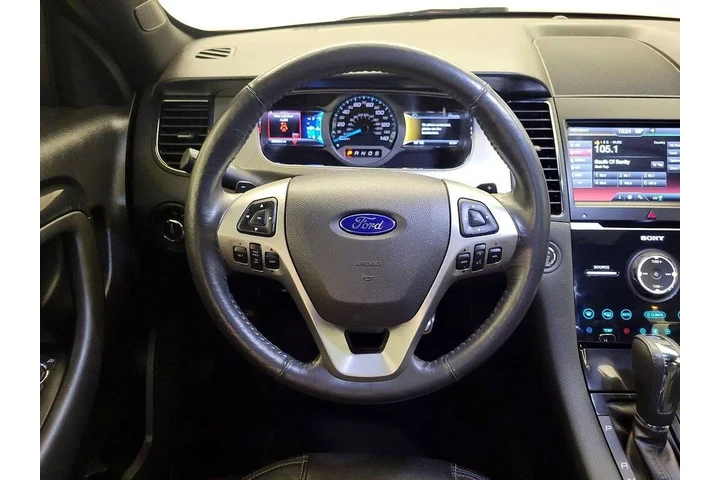 $22998 : Ford Taurus 2015 AWD SHO 4dr image 10