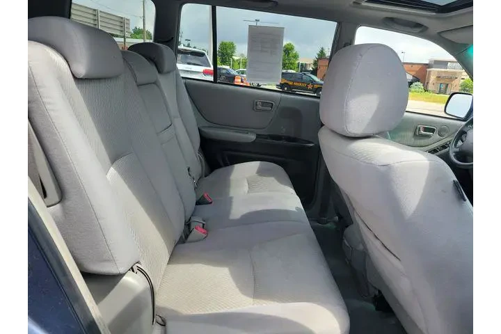 $6810 : Toyota Highlander 2006 AWD S image 10