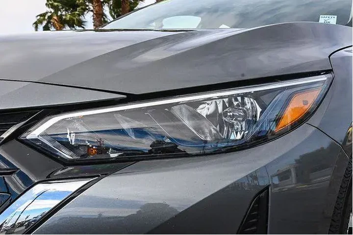 $16988 : Nissan Sentra 2024 SV 4dr Se image 4