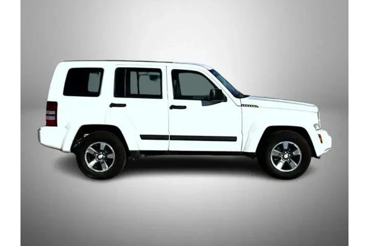 $3695 : Jeep Liberty 2008 4x4 Sport image 4