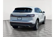 $28360 : Lincoln Nautilus 2022 AWD St thumbnail