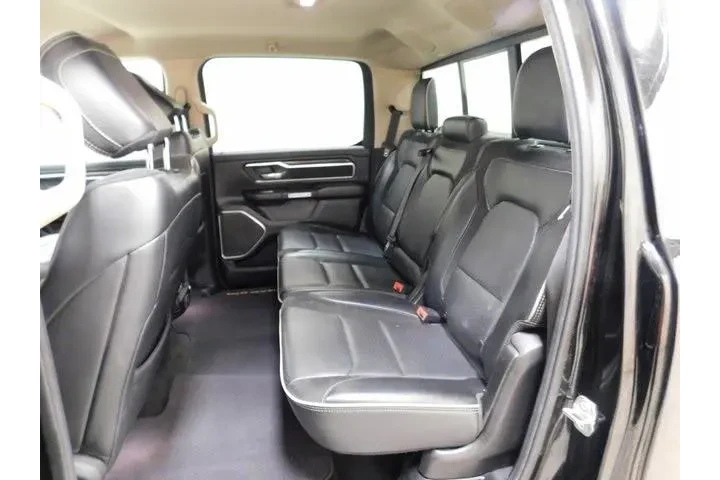 $18996 : Ram 1500 2019 4x4 Laramie 4d image 10