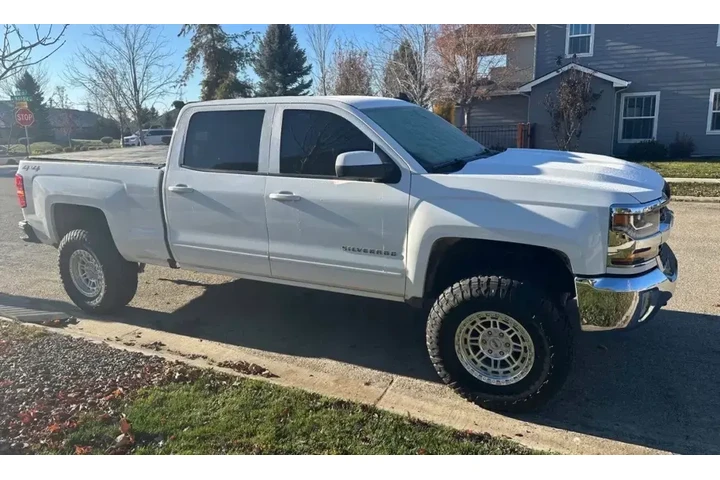 $26999 : Chevrolet Silverado 1500 201 image 9