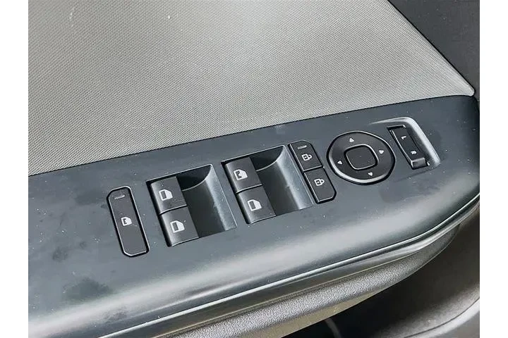 $22975 : Kia K4 2025 LXS 4dr Sedan image 9