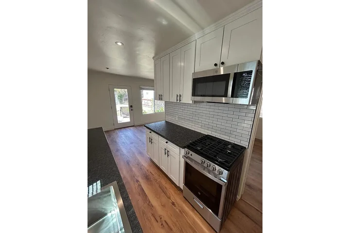 $1000 : Amplio 1 dormitorio image 4