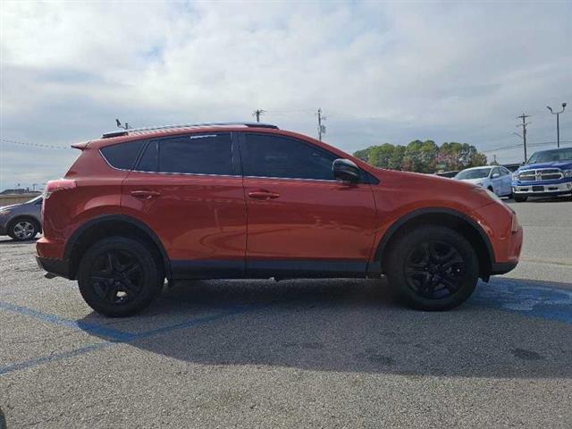 2016 RAV4 image 3