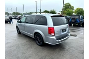 $7450 : 2019 Grand Caravan GT Wagon thumbnail