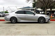 $23270 : Toyota Camry 2024 SE 4dr Sed thumbnail