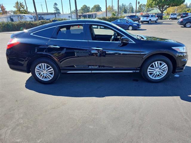 $13495 : 2013 Crosstour EX image 6