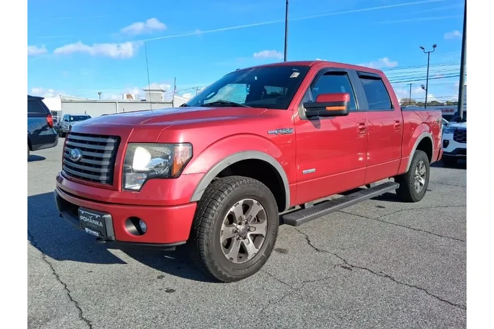 $22426 : Ford F-150 2012 4x4 XL 4dr S image 1