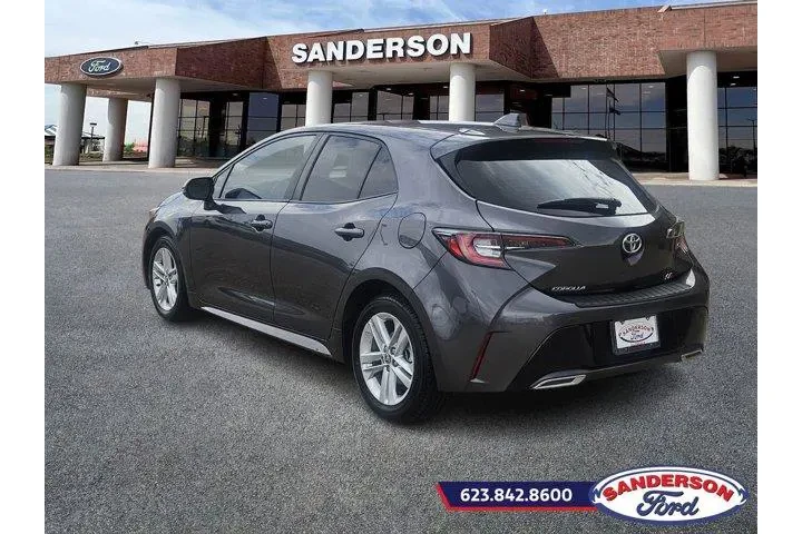 $17888 : Toyota Corolla Hatchback 202 image 5