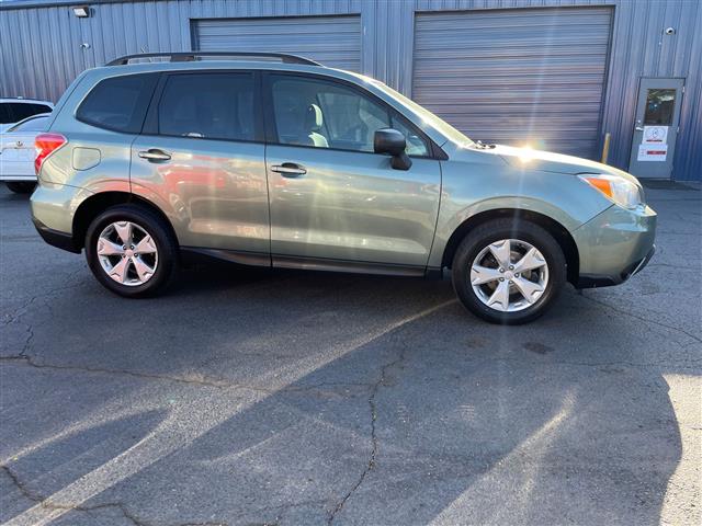 $11488 : 2015 Forester 2.5i, SUPER CLE image 6