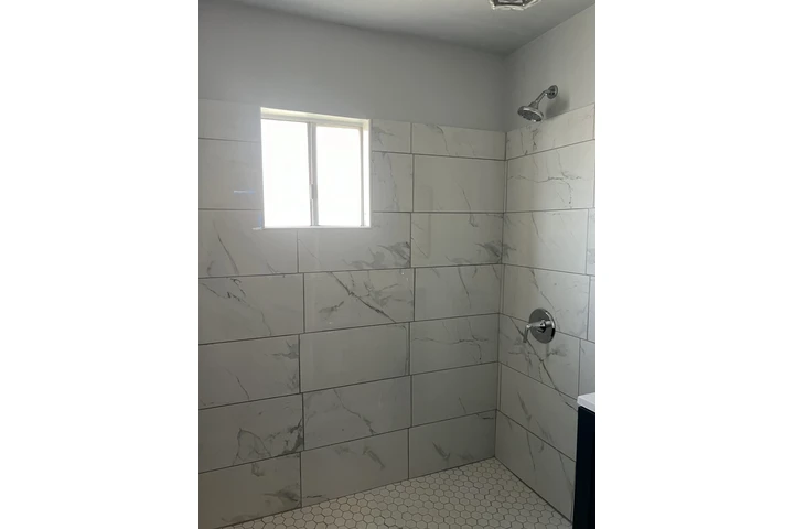 $4500 : Casa de renta con garaje? image 5