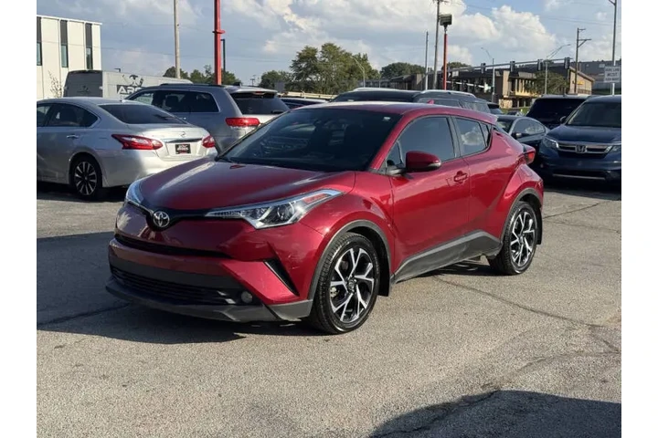 $11500 : 2018 C-HR XLE Premium image 2