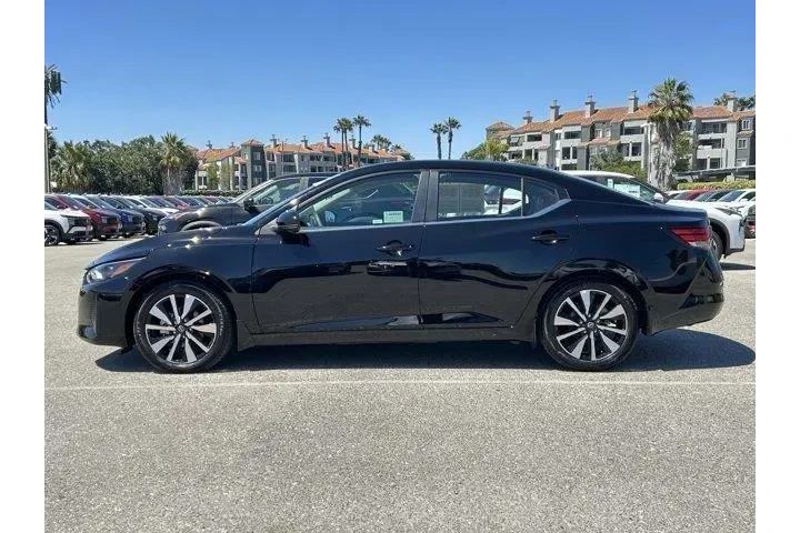$23550 : Nissan Sentra 2024 SV 4dr Se image 2