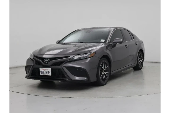 $26998 : Toyota Camry 2022 SE 4dr Sed image 4