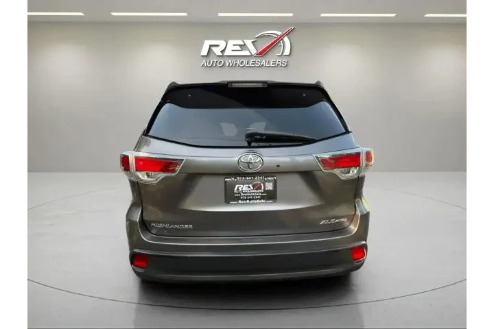 $15280 : 2015 TOYOTA HIGHLANDER XLE SP image 4