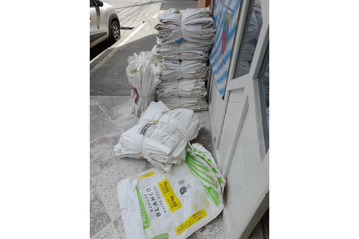 $400 : Lonas en fibra nuevas y usadas image 7