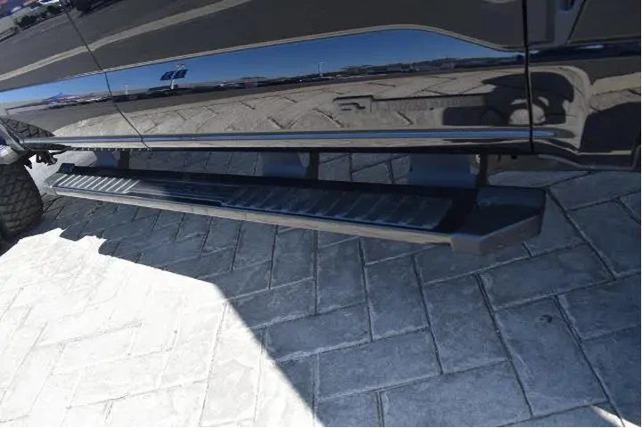 $97990 : Ford F-350 Super Duty 2025 4 image 9