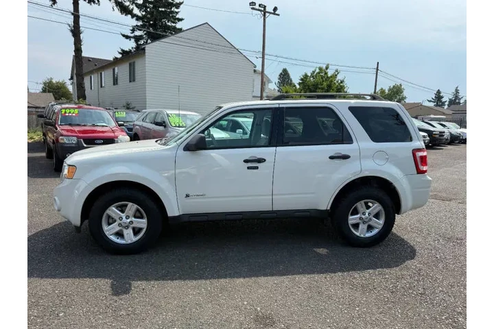 $7995 : 2010 Escape Hybrid image 6
