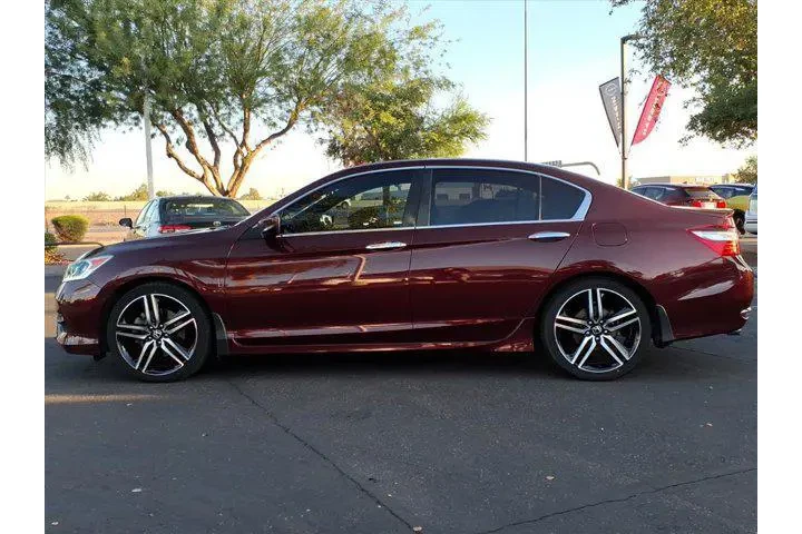 $16200 : Honda Accord 2016 Sport 4dr image 2
