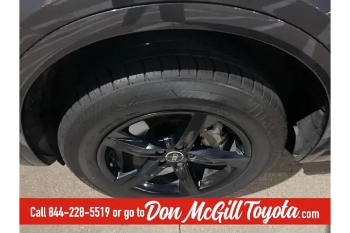 $18299 : Audi Q5 2021 AWD quattro Pre image 2