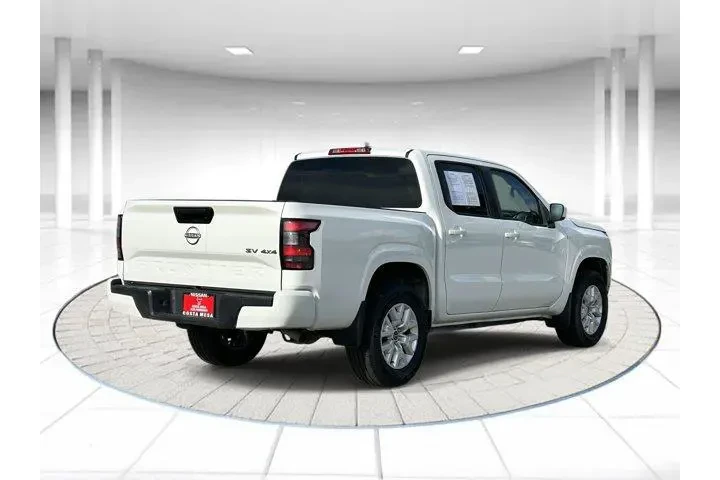 $27496 : Nissan Frontier 2022 4x4 S 4 image 4