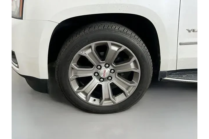 $35975 : GMC Yukon XL 2020 4x4 SLT 4d image 8