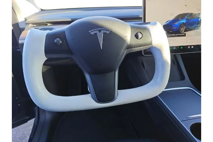 $38578 : Tesla Model Y 2024 AWD Long image 7