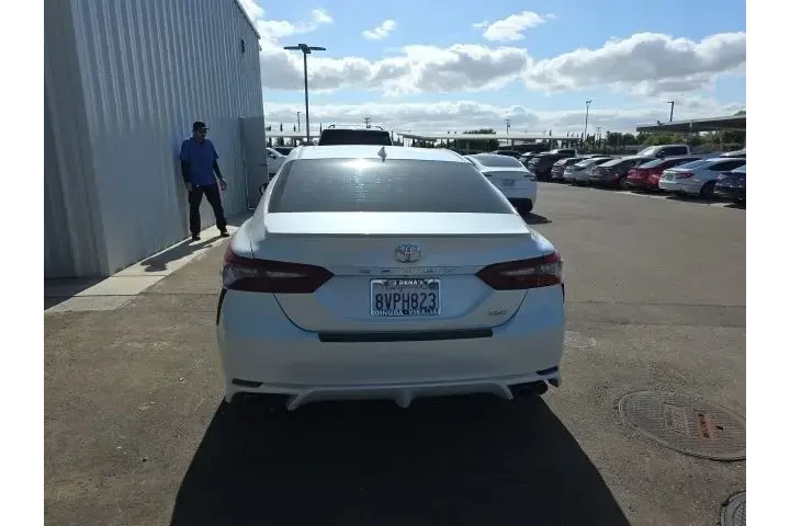 $24900 : Toyota Camry 2021 XSE 4dr Se image 5