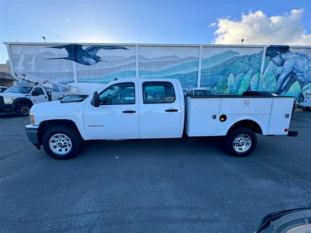 $31995 : 2013 Silverado 2500HD 2WD Cre image 3