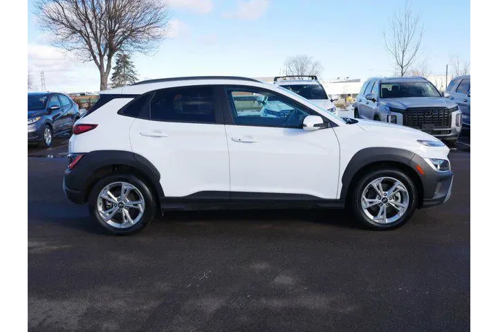 $21000 : Hyundai KONA 2023 AWD SEL 4d image 8