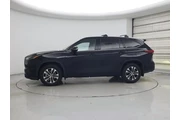 $37998 : Toyota Highlander 2022 AWD X thumbnail