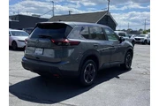 $19472 : Nissan Rogue 2025 AWD SV 4dr thumbnail