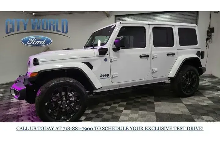 $33773 : Jeep Wrangler 2025 4x4 Backc image 4