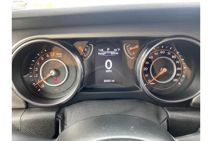 $24977 : Jeep Wrangler Unlimited 2019 image 10