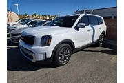 $30580 : Kia Telluride 2024 LX 4dr SU thumbnail