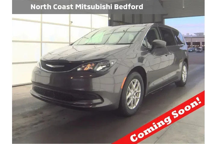 $20693 : Chrysler Voyager 2023 LX 4dr image 1