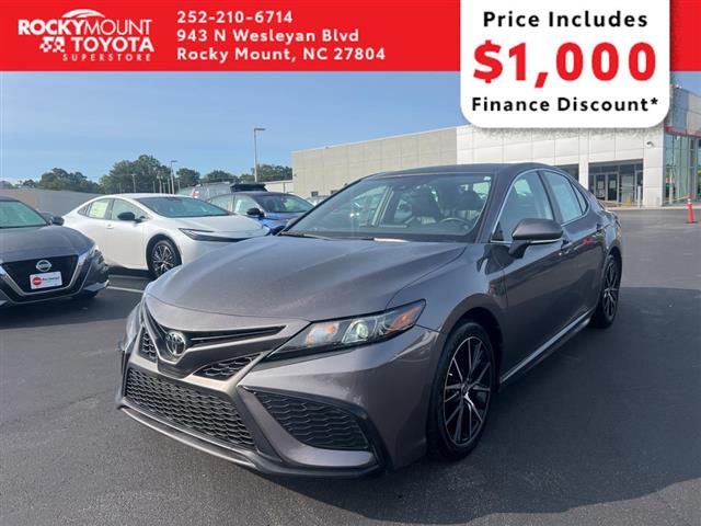 $22584 : PRE-OWNED 2022 TOYOTA CAMRY SE image 3