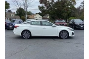 $23995 : Nissan Altima 2023 AWD 2.5 S thumbnail