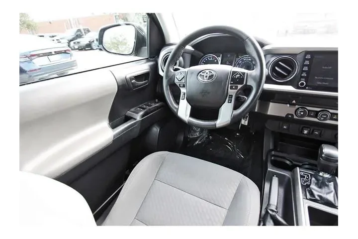 $28681 : Toyota Tacoma 2020 4x2 TRD O image 7