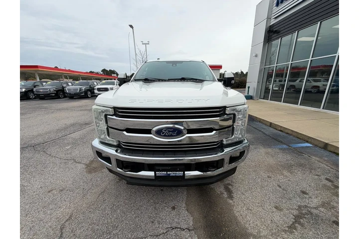 $27870 : Ford F-250 Super Duty 2017 4 image 6