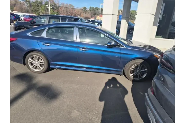 $14801 : Hyundai SONATA 2019 Limited image 4