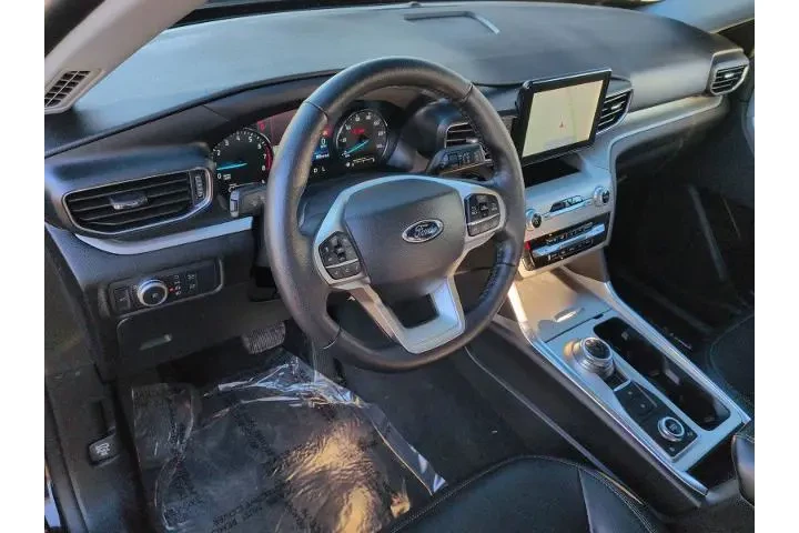 $30498 : Ford Explorer 2022 AWD XLT 4 image 10