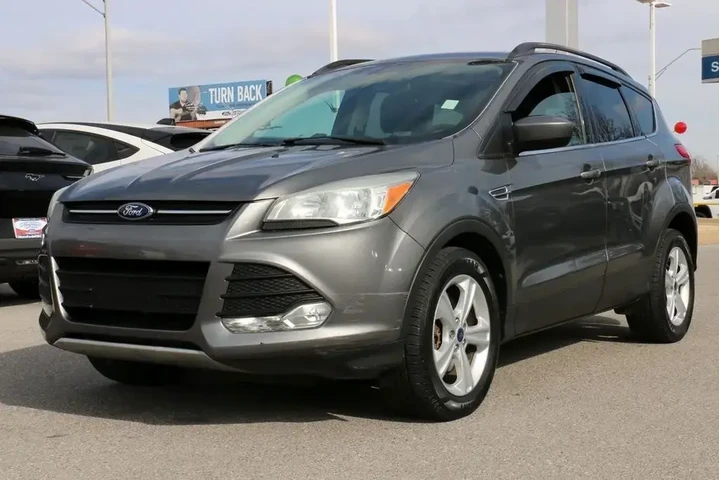 $6995 : Ford Escape 2014 SE 4dr SUV image 1
