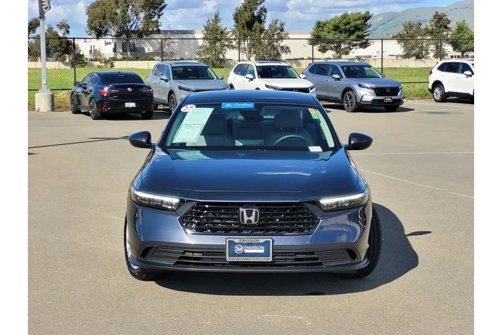 $25888 : Honda Accord 2025 LX 4dr Sed image 2