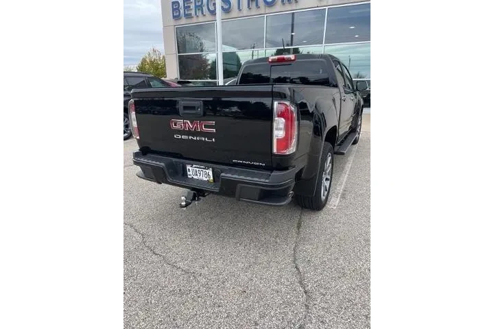 $37505 : GMC Canyon 2022 4x4 Denali 4 image 6