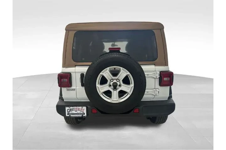 $29583 : Jeep Wrangler Unlimited 2021 image 6
